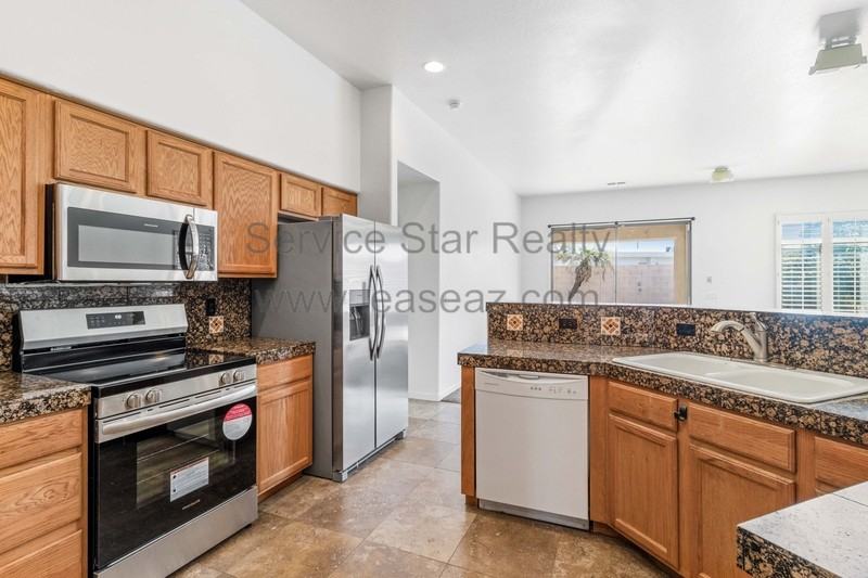 3925 E Carter Dr - Photo 6 of 24