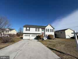 featured image of 104 New Kent Ct