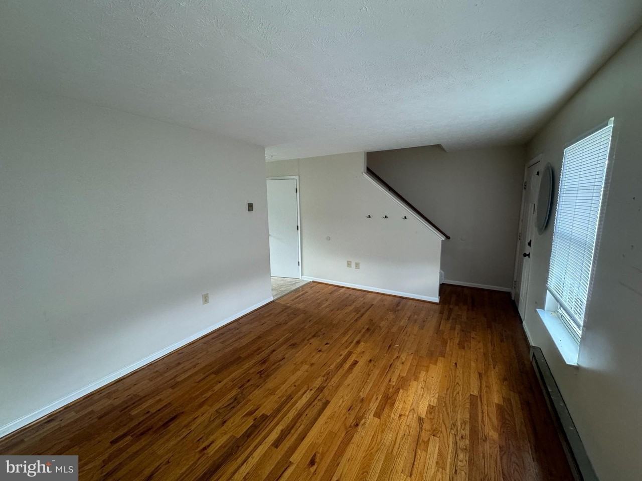 205 Little River Dr - Photo 3 of 22