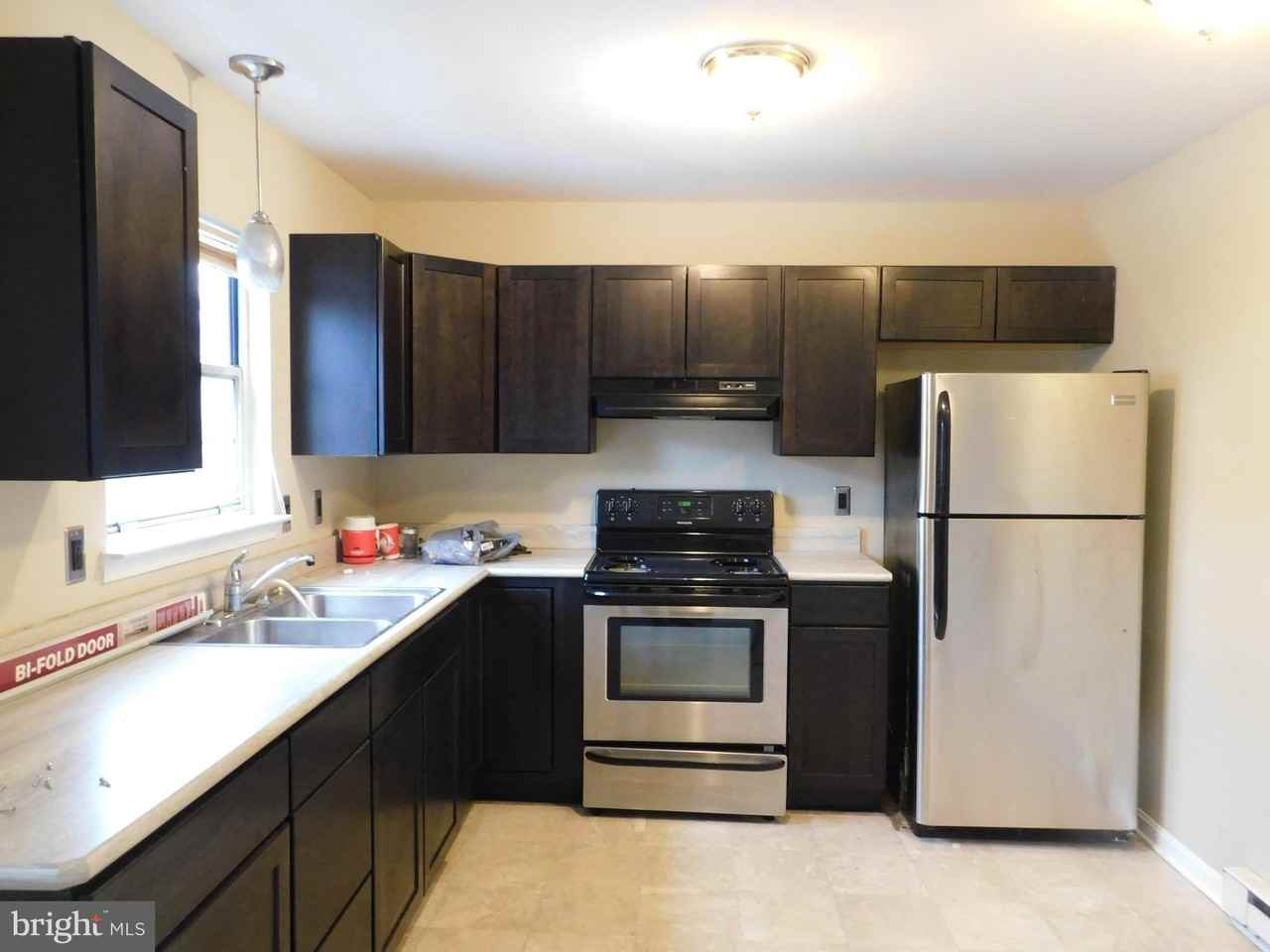 104 Waterford Ln - Photo 4 of 9