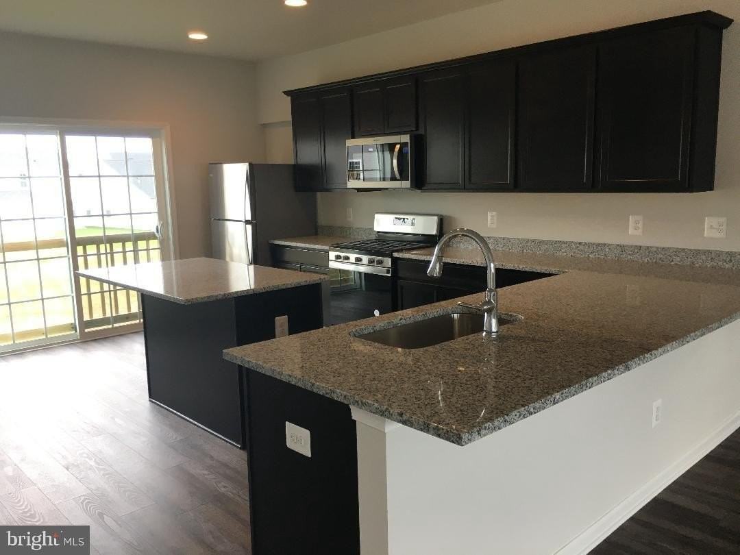 145 Jewel Box Dr - Photo 6 of 15