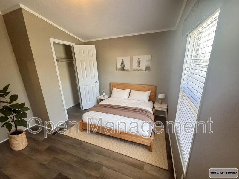 8701 Ne 107th Pl - Photo 2 of 15