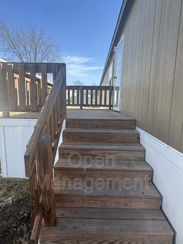 8701 Ne 107th Pl - Photo 4 of 15