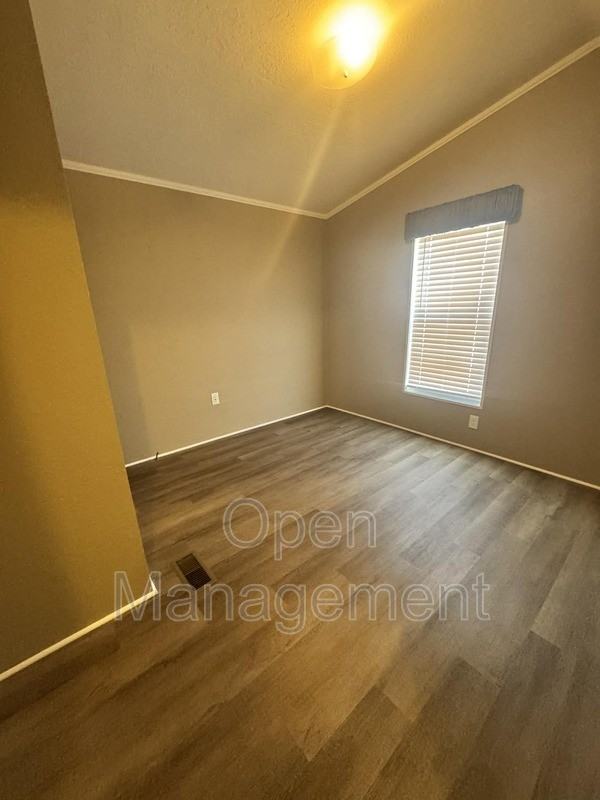 8701 Ne 107th Pl - Photo 7 of 15