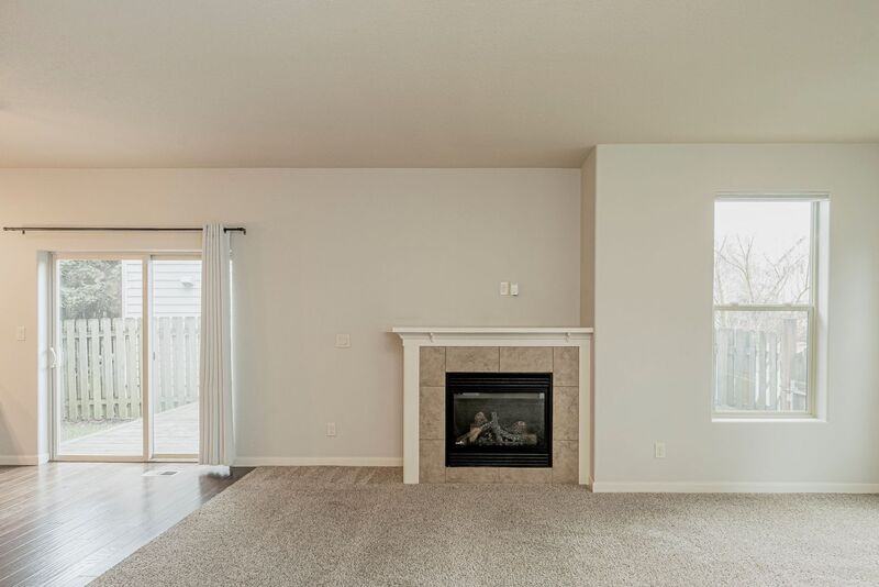 14170 Ne Flanders Ct - Photo 3 of 25