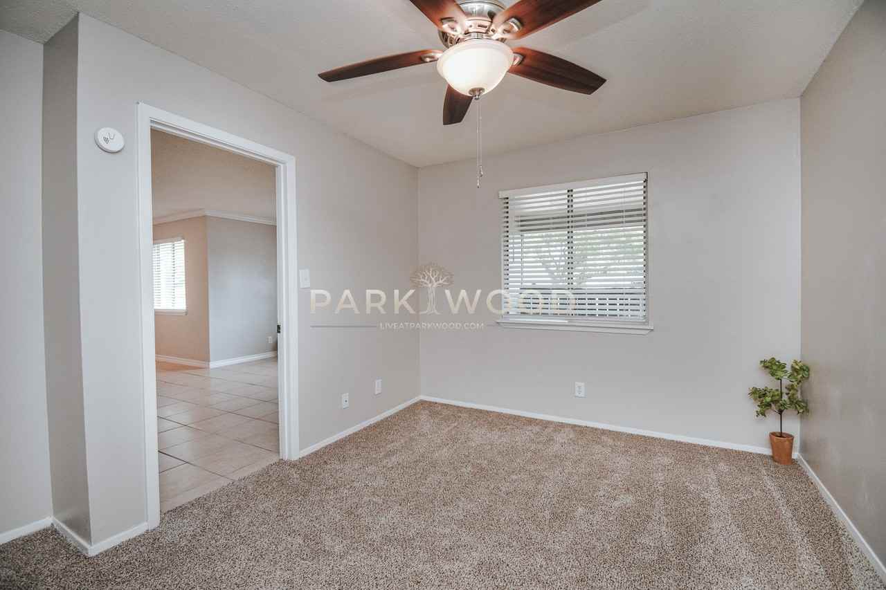 3001 Arroyo DrApt 104 #104 - Photo 5 of 9