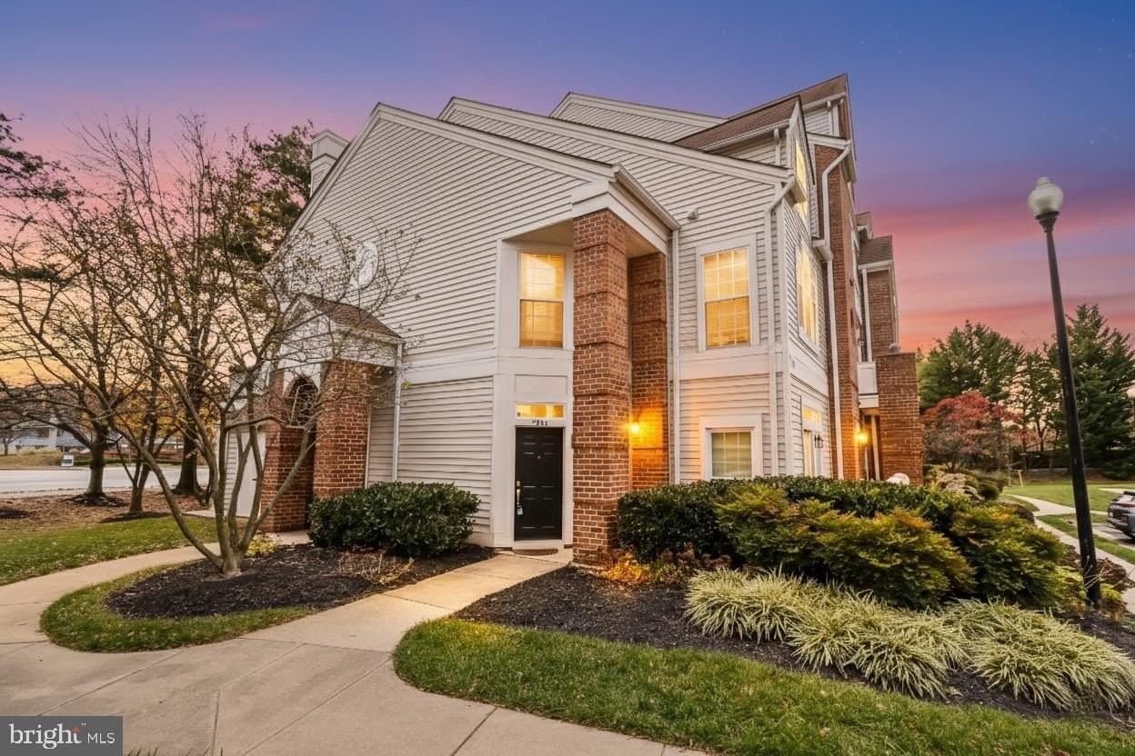 7006 Ellingham Cir Unit 49 #49 - Photo 2 of 24