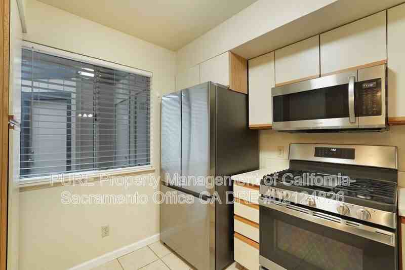 9200 Madison Green Ln #38 - Photo 7 of 37