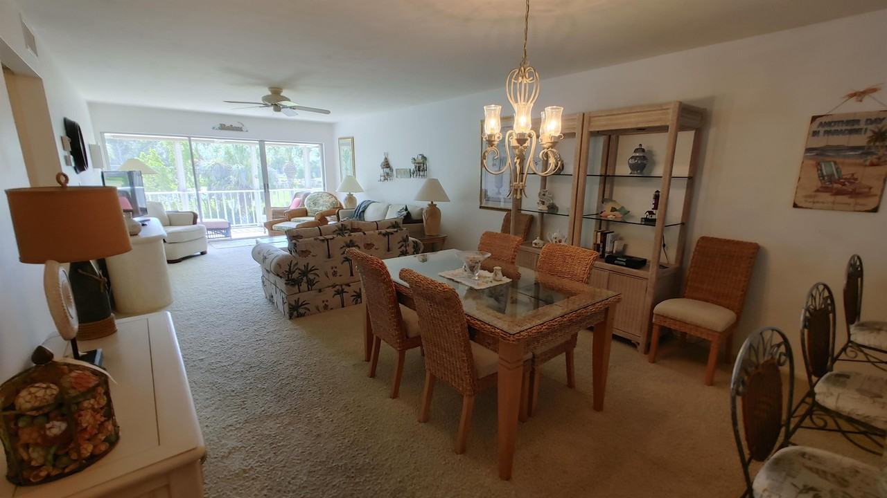 6725 Winkler Rd #C203 - Photo 4 of 37