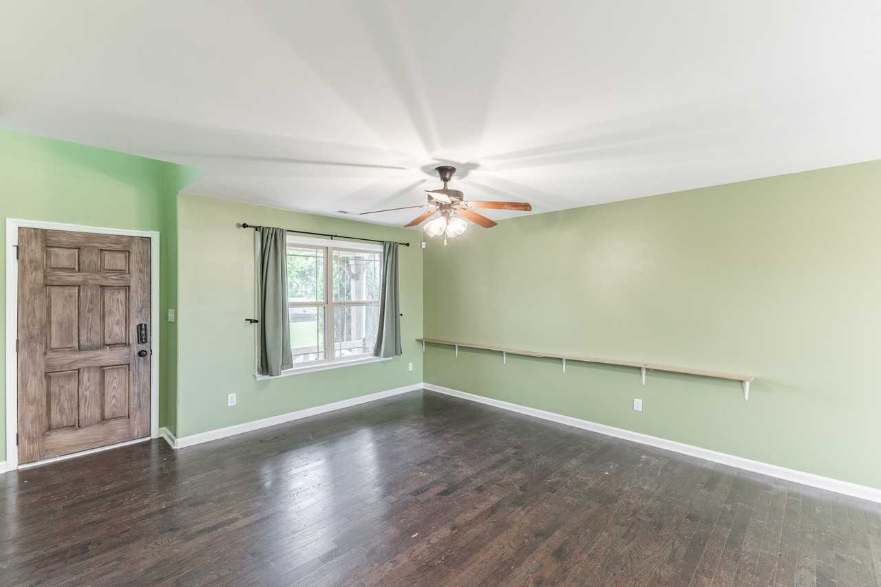 214 Briarcrest Rd #1 - Photo 6 of 34