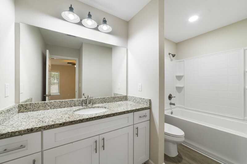 9093 N Peachtree Way - Photo 6 of 10