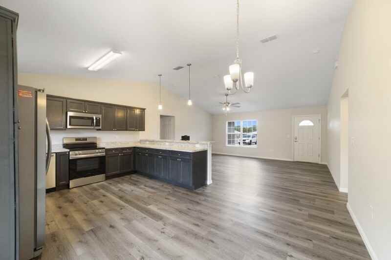 5614 Pecan Rd - Photo 3 of 9