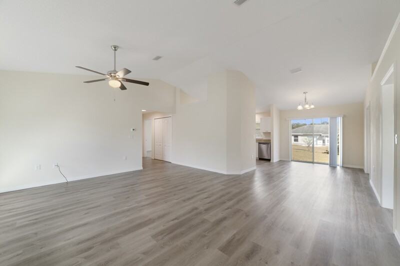 15041 Se 93rd Ct - Photo 2 of 11