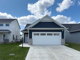 featured image of 4422 Nicklaus Dr