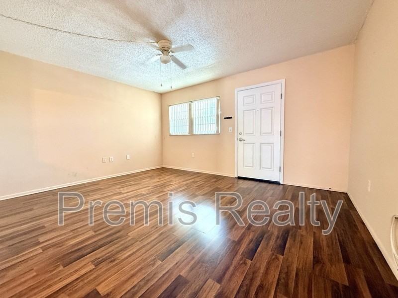 870 Virginia St #314 - Photo 4 of 13