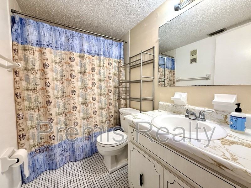 870 Virginia St #314 - Photo 7 of 13