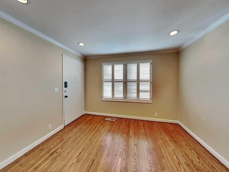 109 Memory Ct #B - Photo 3 of 17