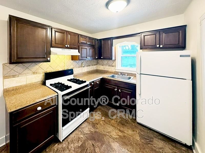 19 N 15th St - Photo 7 of 16