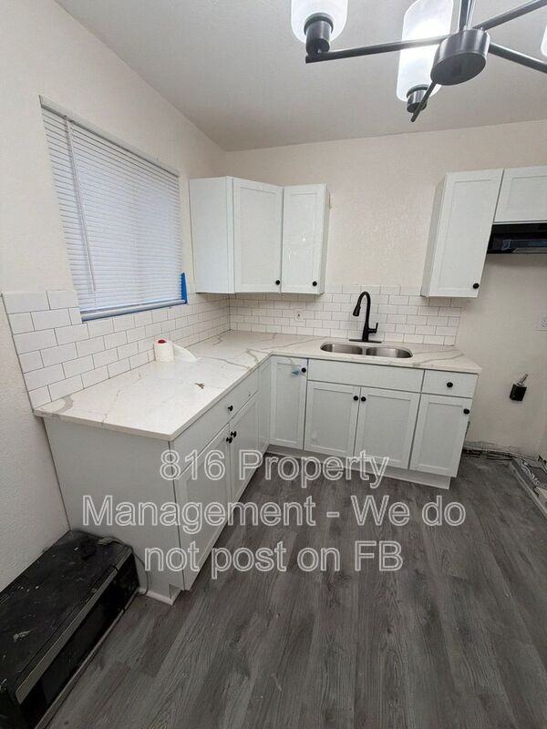 7907 E 51st St - Photo 3 of 9