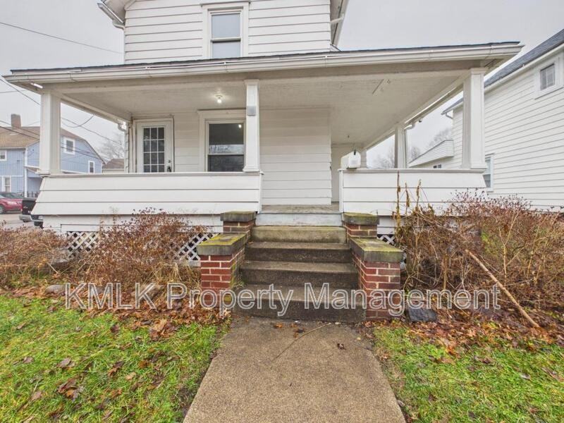 36 23rd St Sw - Photo 2 of 36