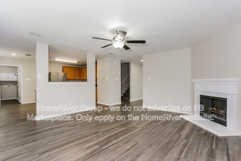 1153 Browntop St - Photo 3 of 19