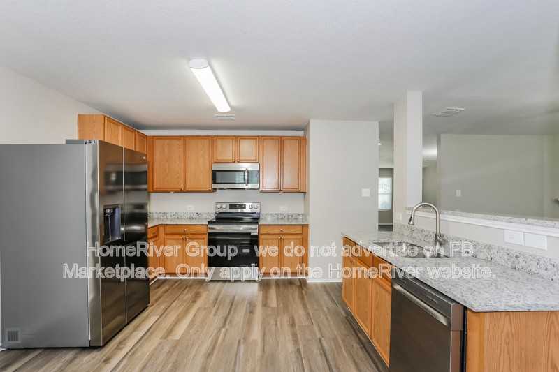 1153 Browntop St - Photo 4 of 19