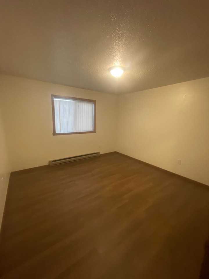 NP Apartments - Photo 6 of 15