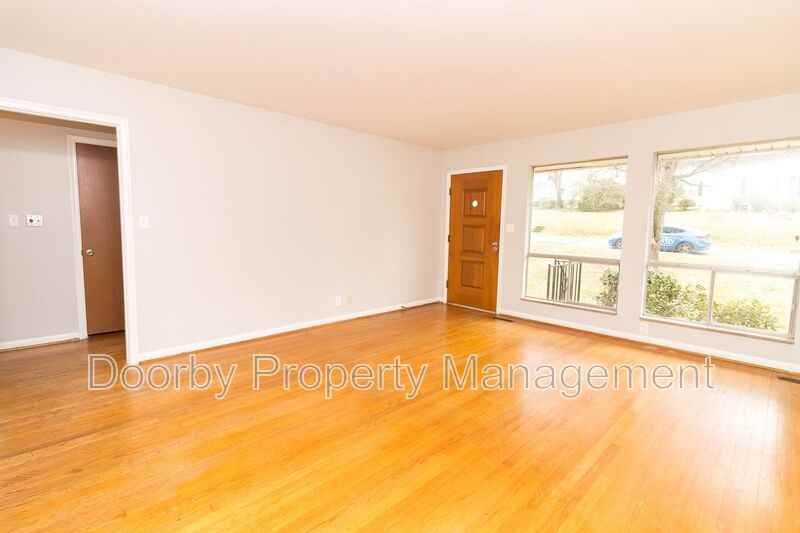 3621 Lerch St #B - Photo 3 of 14