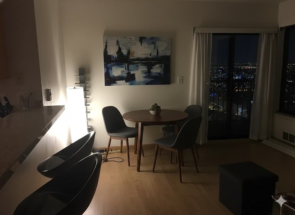 1312 6th Ave N #14 - Photo 2 of 4