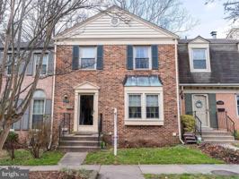 featured image of 10323 Hampshire Green Ave