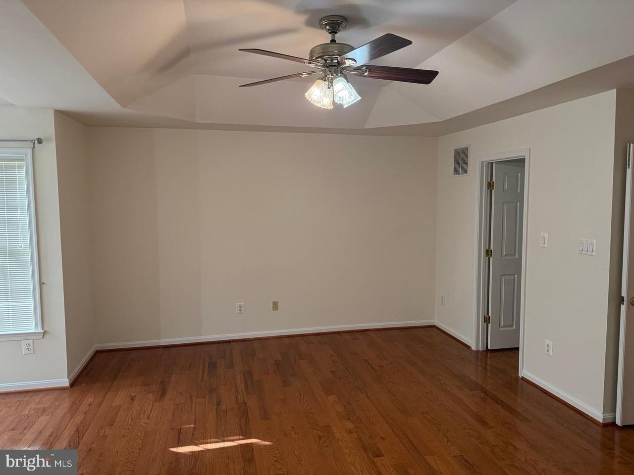 13395 Sir Ramsay Way - Photo 7 of 13