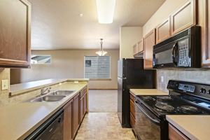 featured image of 824 E Hastings Rd