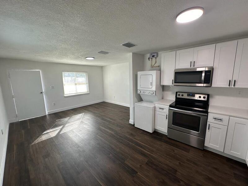 2110 Mara Ct #2 - Photo 2 of 26