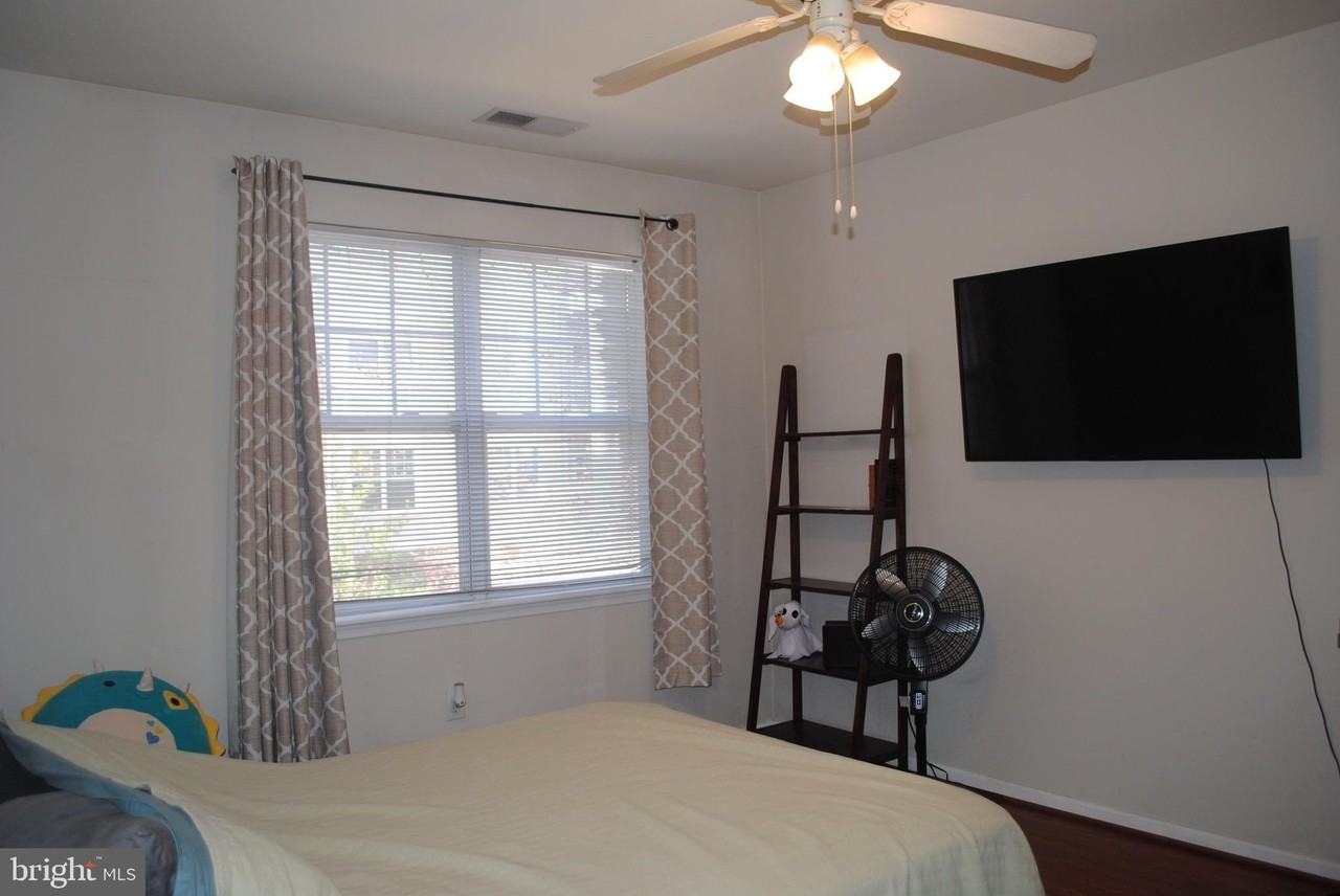 12913 Centre Park Cir Apt 207 #207 - Photo 6 of 26