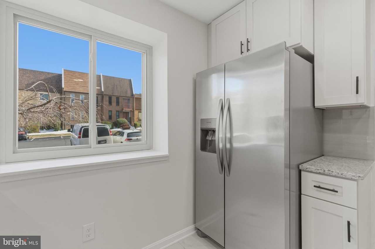 1710 Tyvale Ct - Photo 7 of 43