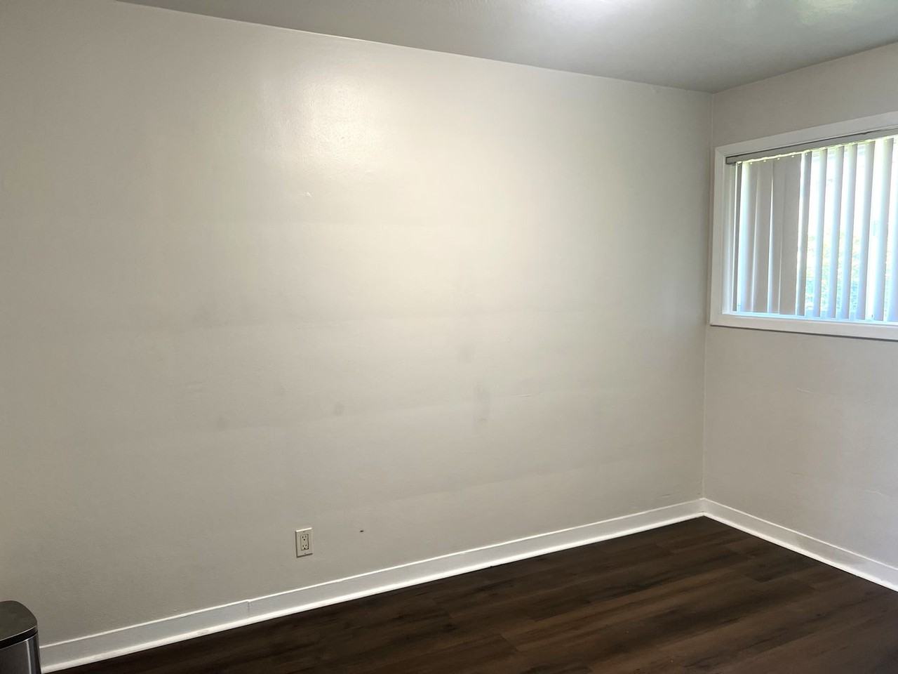 Lockwood Apartments — 1 bed/1 bath: $1150 - Photo 7 of 32