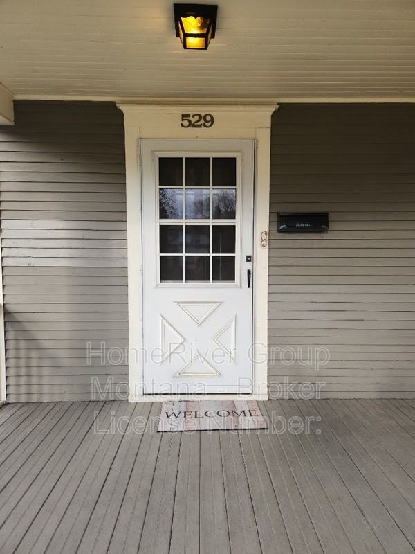 529 Brooks St - Photo 2 of 38