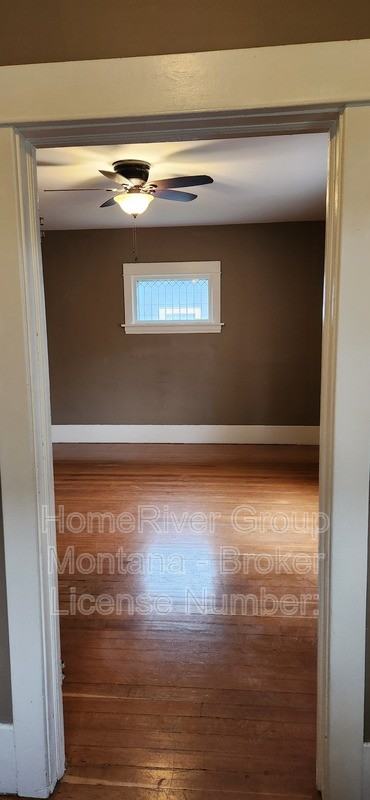 529 Brooks St - Photo 7 of 38