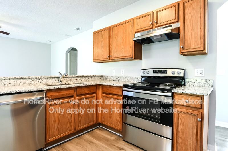 503 Hummingbird Ct - Photo 6 of 19