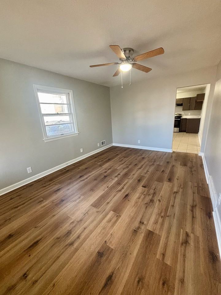 1055 Euclid Ave #1 - Photo 2 of 9