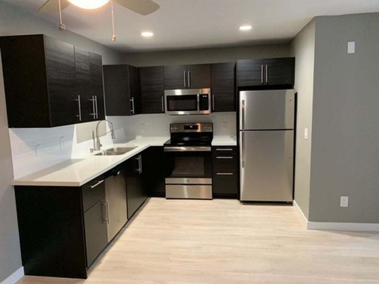 Hip Area on Hawley!!  Enjoy Street Fairs! New Grills & Resturants to Explore! - Photo 2 of 24