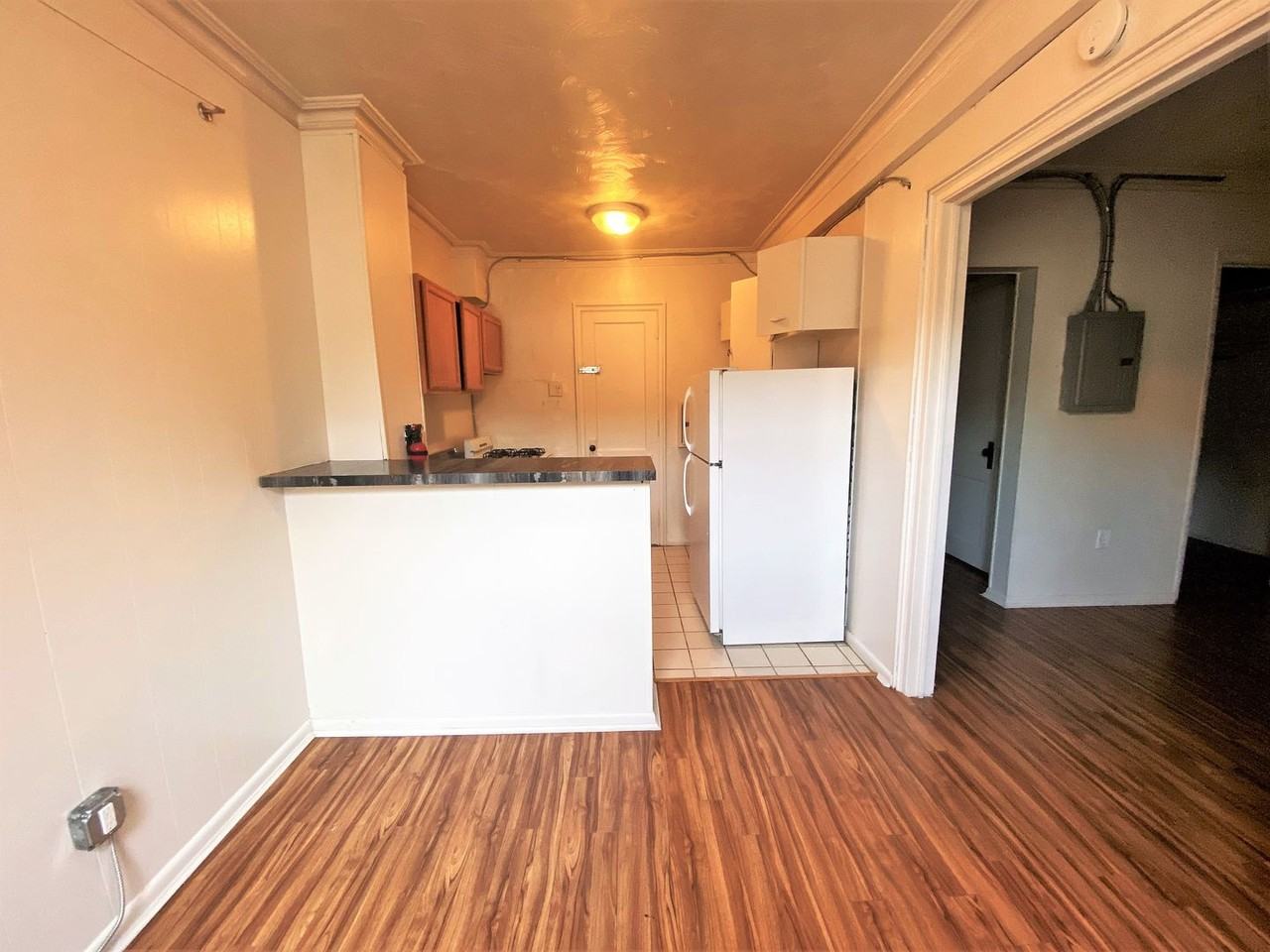 Squirrel Hill - Photo 3 of 8