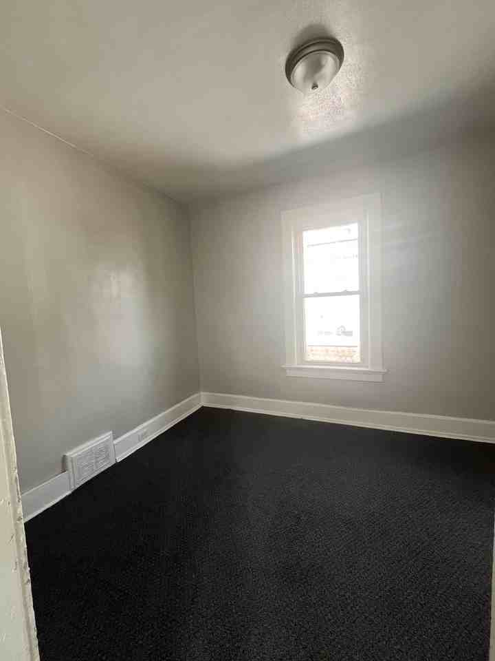 2441 N 6th St #2441 - Photo 6 of 9