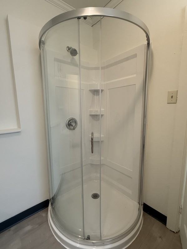 1003 Ontario Ave - Photo 3 of 15