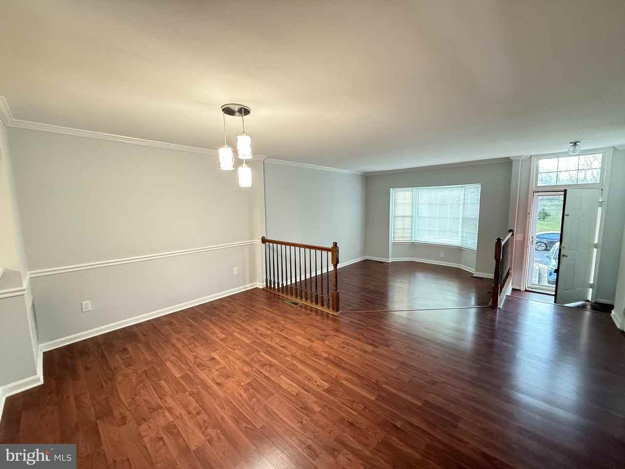 43572 Blacksmith Sq - Photo 6 of 37