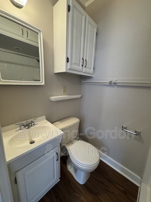 1810 15th Ave S #C - Photo 4 of 5