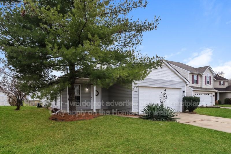 849 Somerset Ct - Photo 2 of 19