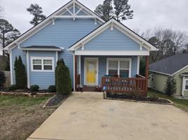 featured image of 4034 Waterfield Ln