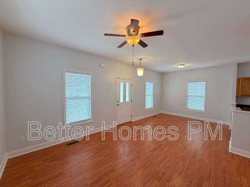 701 E Martin St - Photo 4 of 28