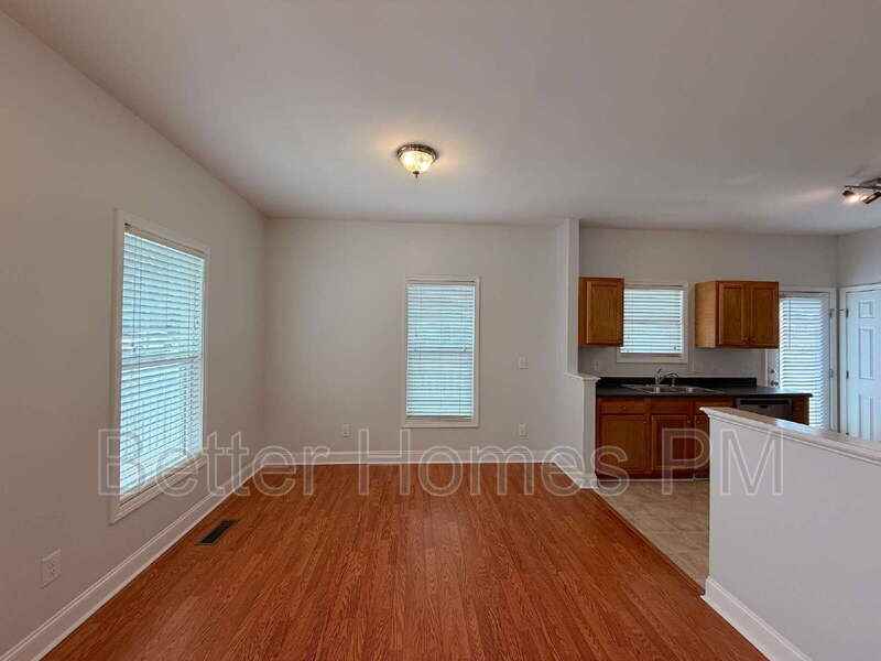 701 E Martin St - Photo 7 of 28